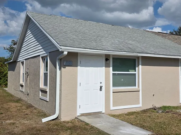 2214 30th Ave W, Bradenton, FL 34205