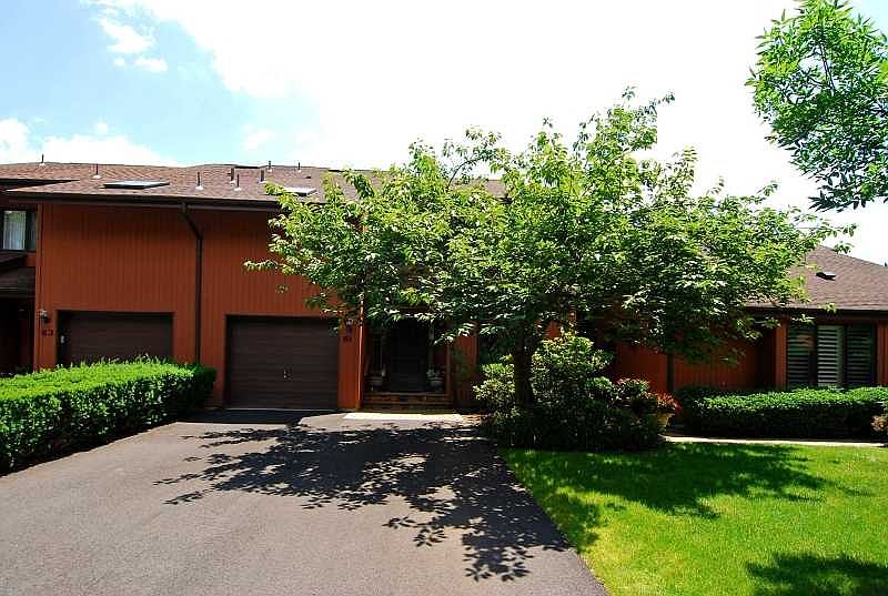 1st image of 61 Cummings Cir