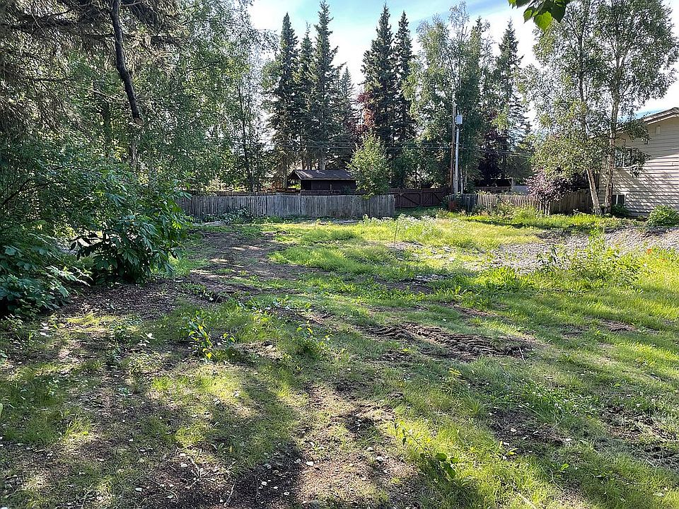 2nd image of 2138 Loussac Dr