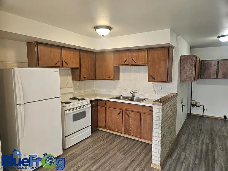 2631 S Telulah Ave — Photo 3