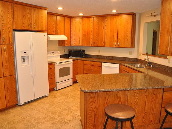 5th image of 1326 Trail Ridge Cir