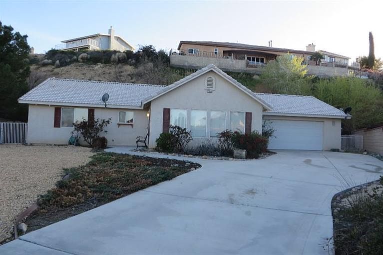 1st image of 17855 Portside Ln