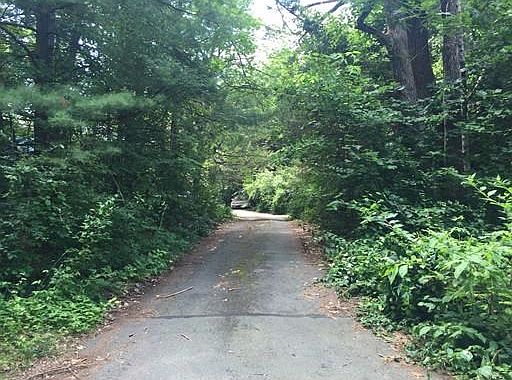 2nd image of 27 Old Bay Rd