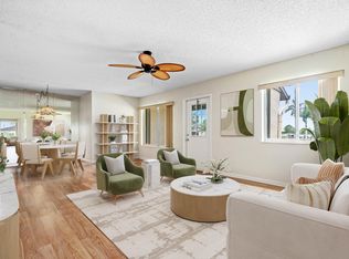 406 Pine Glen Ln APT A-2, Greenacres, FL 33463