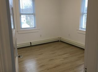 58 Cottage St #2F, Barrington, RI 02806