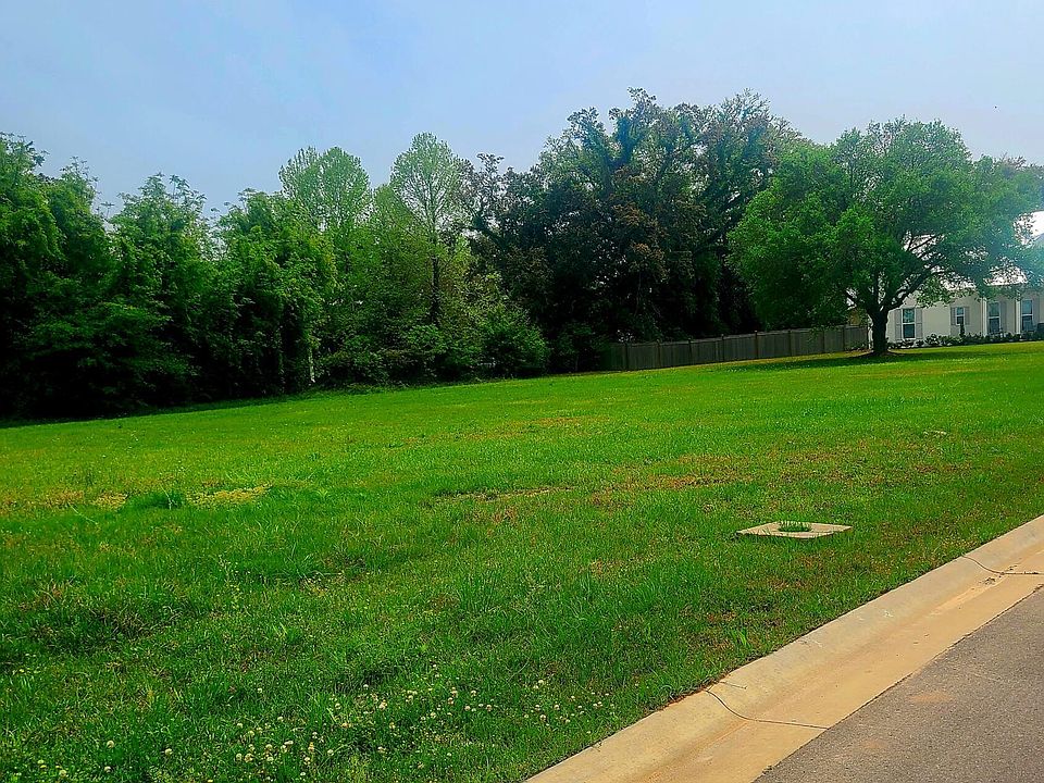 2nd image of 5 Seaside Oaks Dr