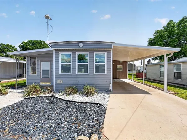 465 Marina Ln, Tavares, FL 32778