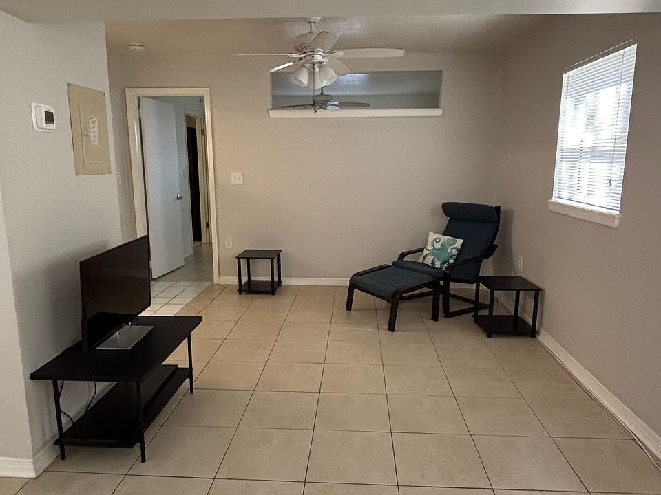 1st image of 657 S Orlando Ave #3