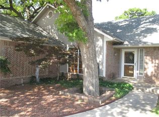 1705 N Glade Ave, Bethany, OK 73008