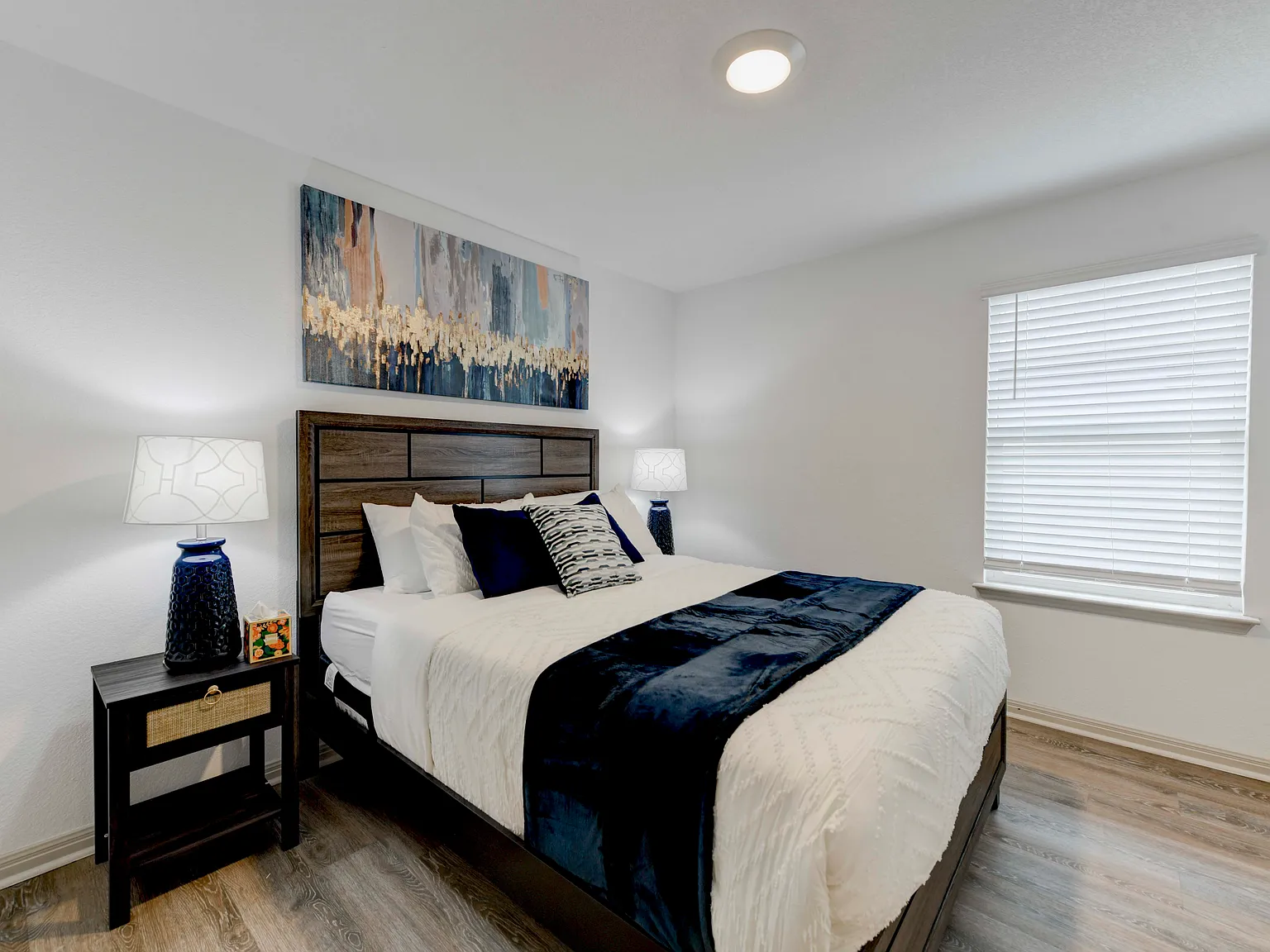 4 bed, 1712 sqft, $4,500 — Photo 3
