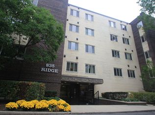 835 Ridge Ave APT 206, Evanston, IL 60202