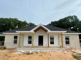 133 Trevor Ln, Lucedale, MS 39452