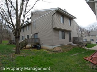 18 Jakes Ct, O'Fallon, MO 63366