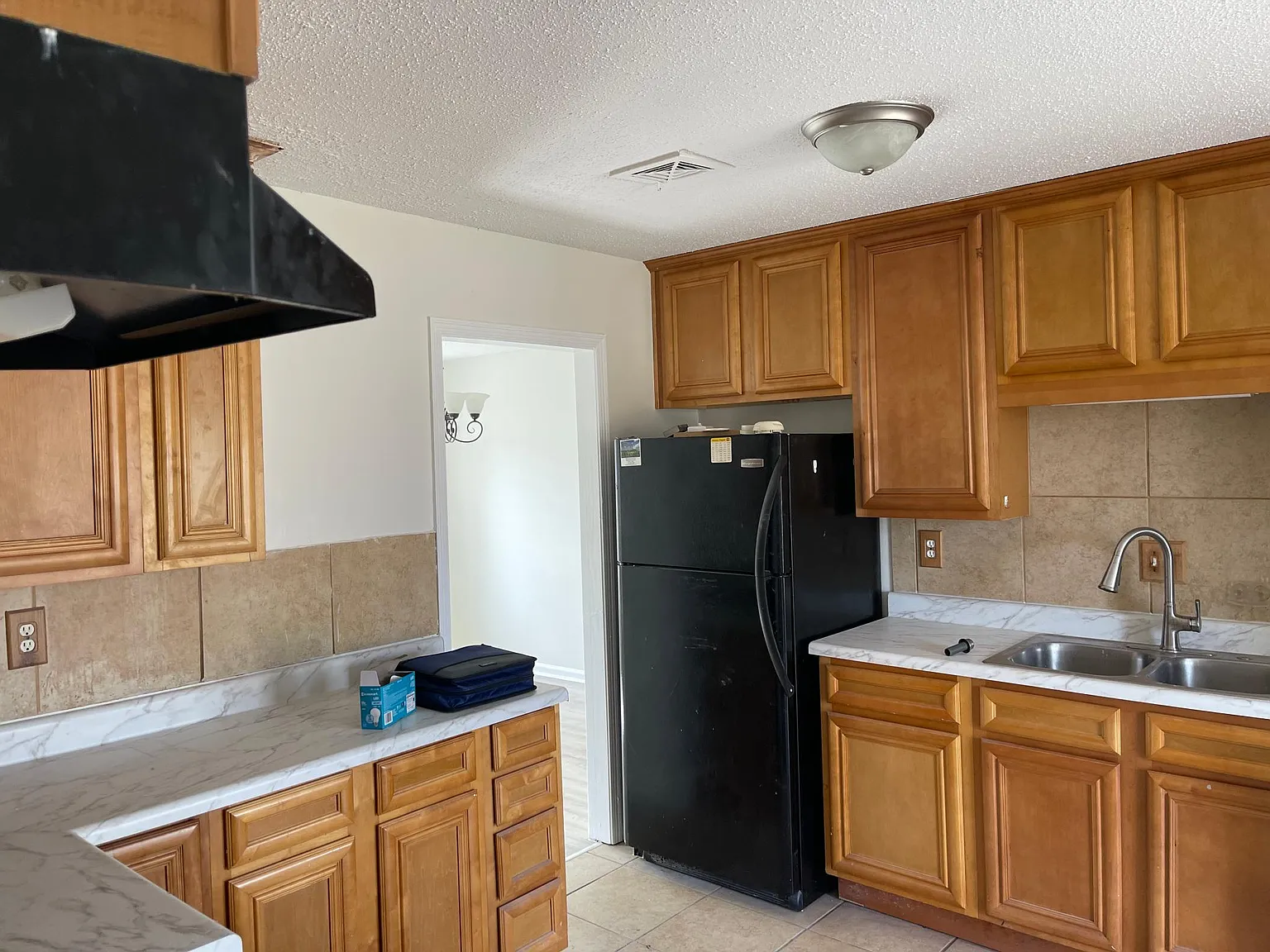4 bed, 1818 sqft, $1,400 — Photo 4