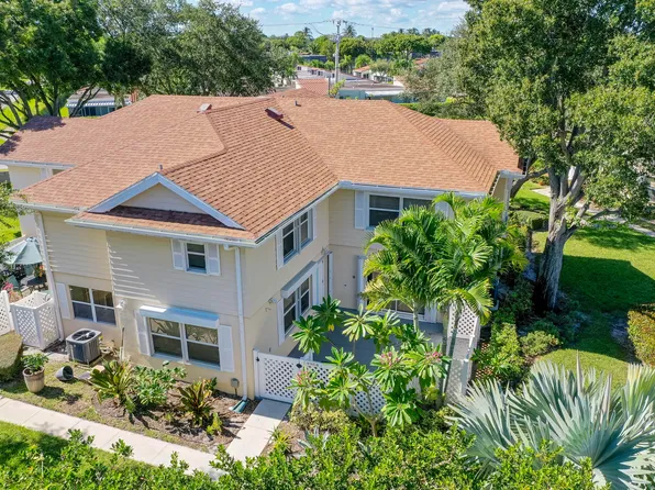 8165 Andover Court #65b, Lake Clarke Shores, FL 33406