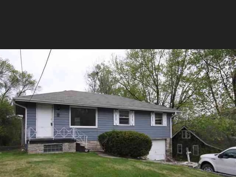 3947 Hartman Ave