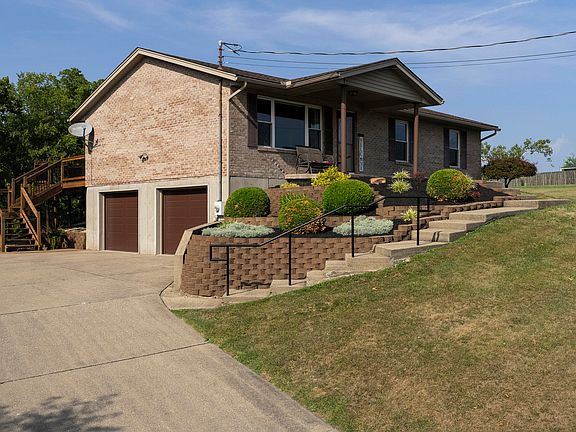 2nd image of 245 Summer Dr