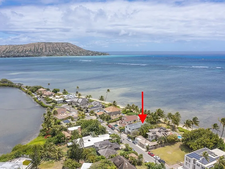 230 Paiko Dr — Photo 38