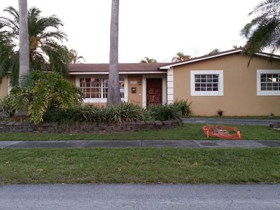 1631 SW 99th Ave, Miami, FL, 33165