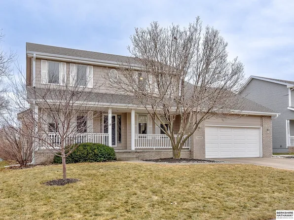 15809 N 2nd St, Bennington, NE 68007