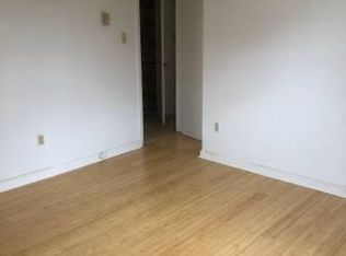 320 Gray Ave, Winchester, VA 22601