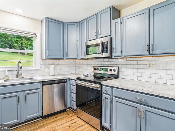 4th image of 11240 Kingstead Rd