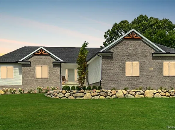 4060 Metamora Ridge Rd, Metamora, MI 48455