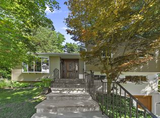 64 Parkview Rd, Elmsford, NY 10523