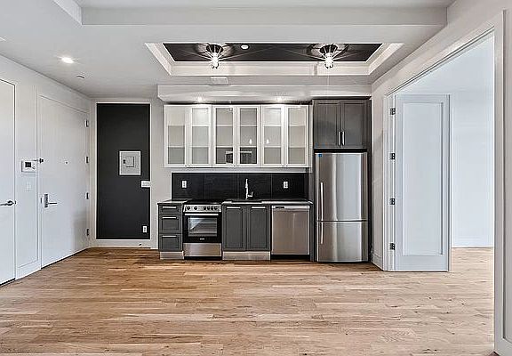 3rd image of 785 Dekalb Ave APT 3G
