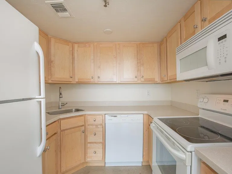 Herbert Residential — Photo 4