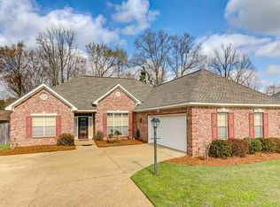 180 Raulston Dr, Jackson, MS 39272