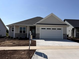 2201 E Golden Gate Dr, Appleton, WI 54913