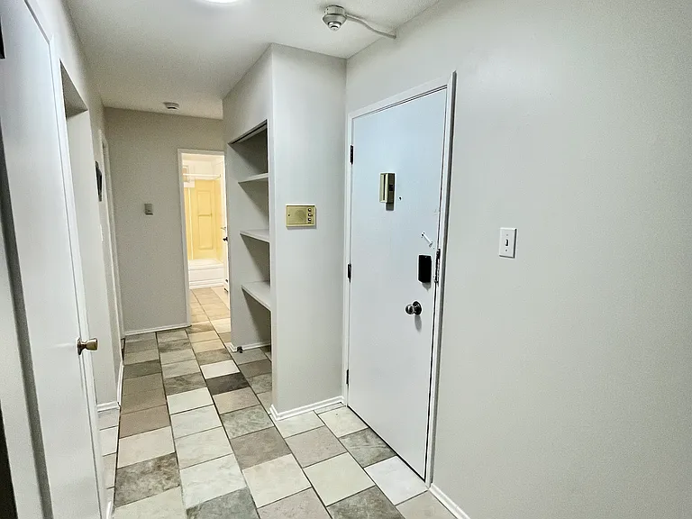 11832 105th St NW #101 — Photo 11