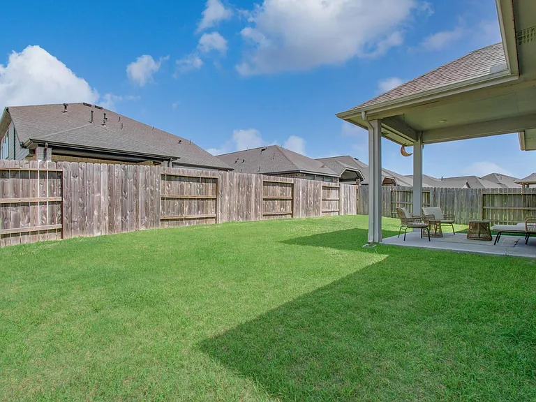 10442 Eastern Bluestar Dr — Photo 45