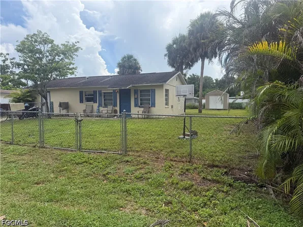 308 Vermont Way, Lehigh Acres, FL 33936