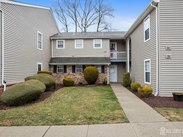 77 Nicole Ct, Old Bridge, NJ 08857