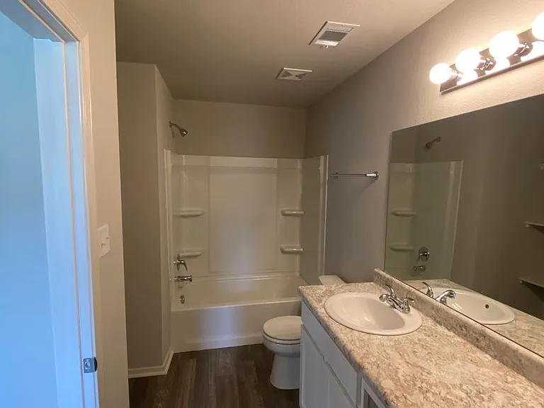 1801 Petes Pl — Photo 8