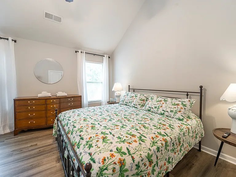 231 Claudia Dr — Photo 18