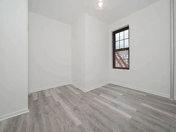 3rd image of 128 W 13th St #20C