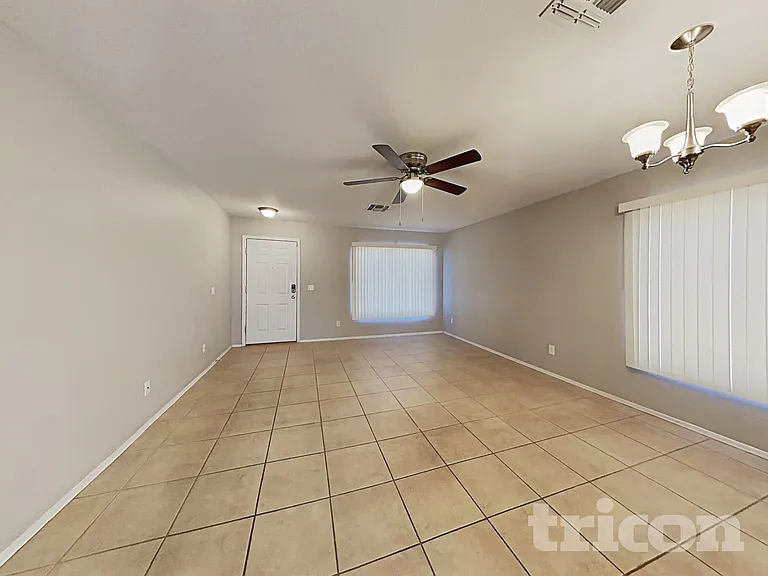 3555 W Via Del Sol Dr — Photo 3