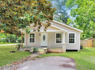 420 3rd St, Picayune, MS 39466