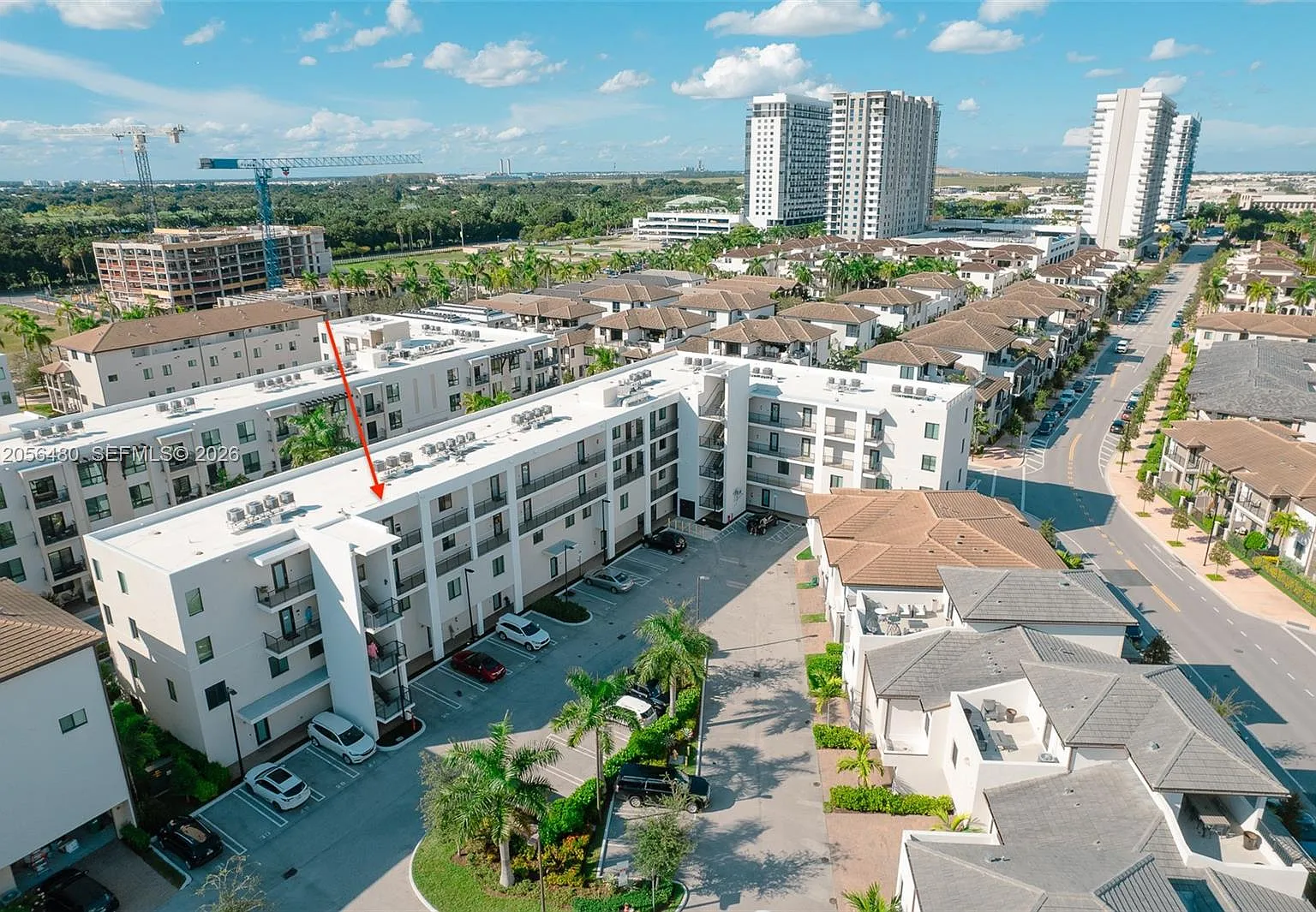 Urbana At The Residences — Photo 2