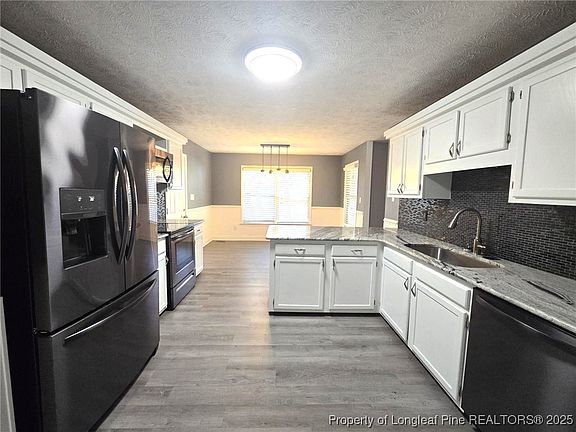5th image of 5544 Bear Creek Cir