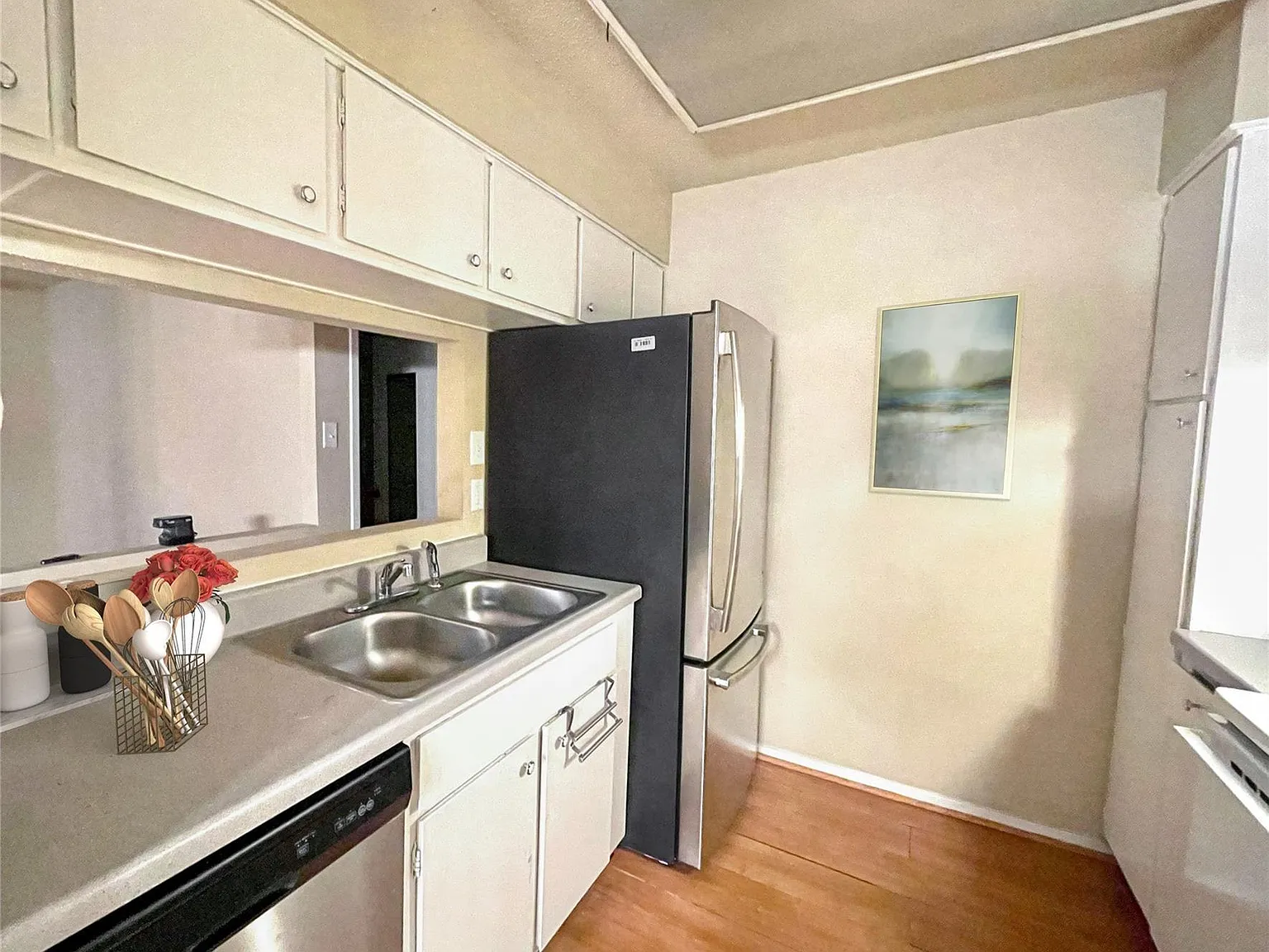 2 bed, 2.0 bath, 1104 sqft, $1,450 — Photo 3