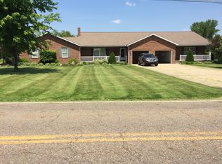 1843 Andrews St NE, Hartville, OH