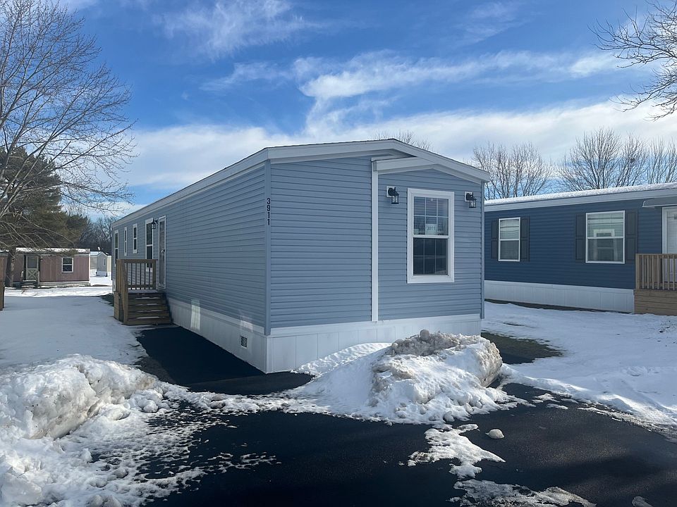 1st image of 3911 Burdett Ct