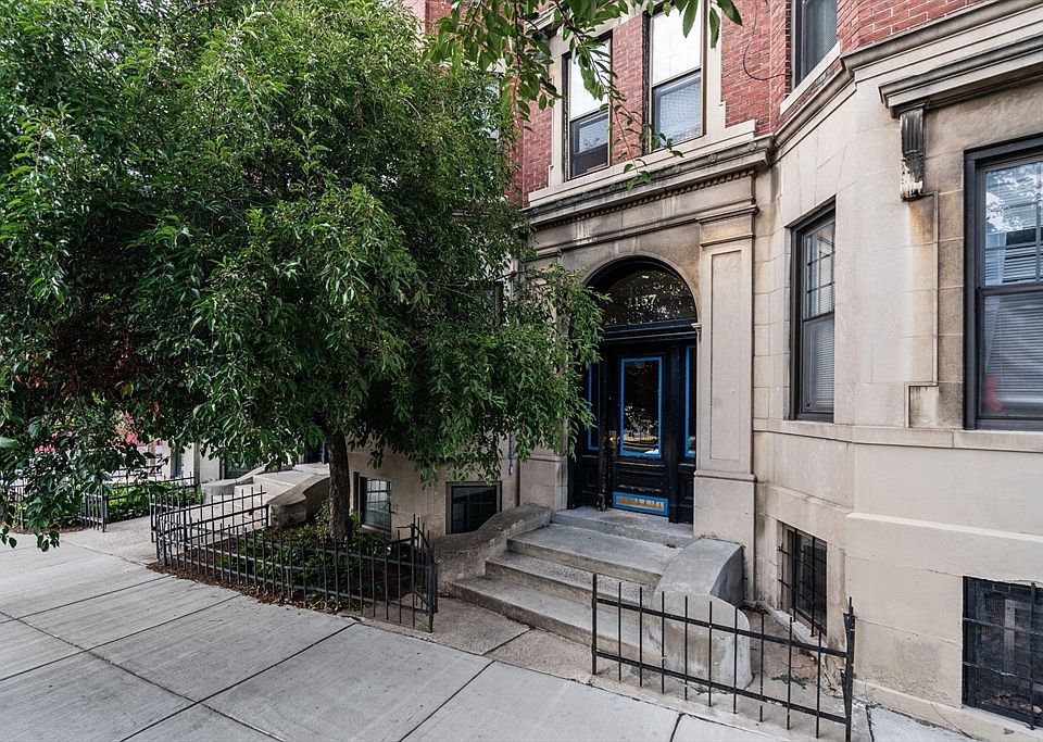 1st image of 1157 Commonwealth Ave APT 1