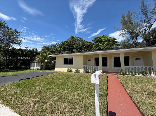 335 NE 168th St #335, Miami, FL 33162