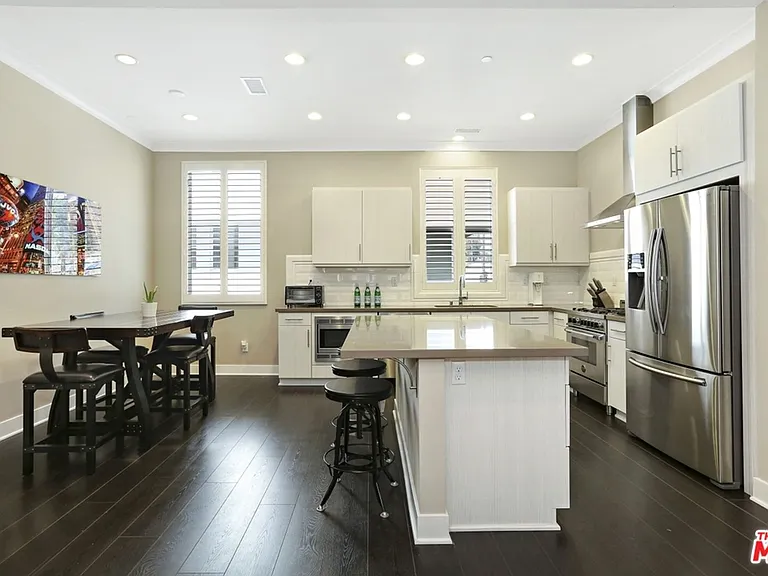 2202 Edendale Ln — Photo 11
