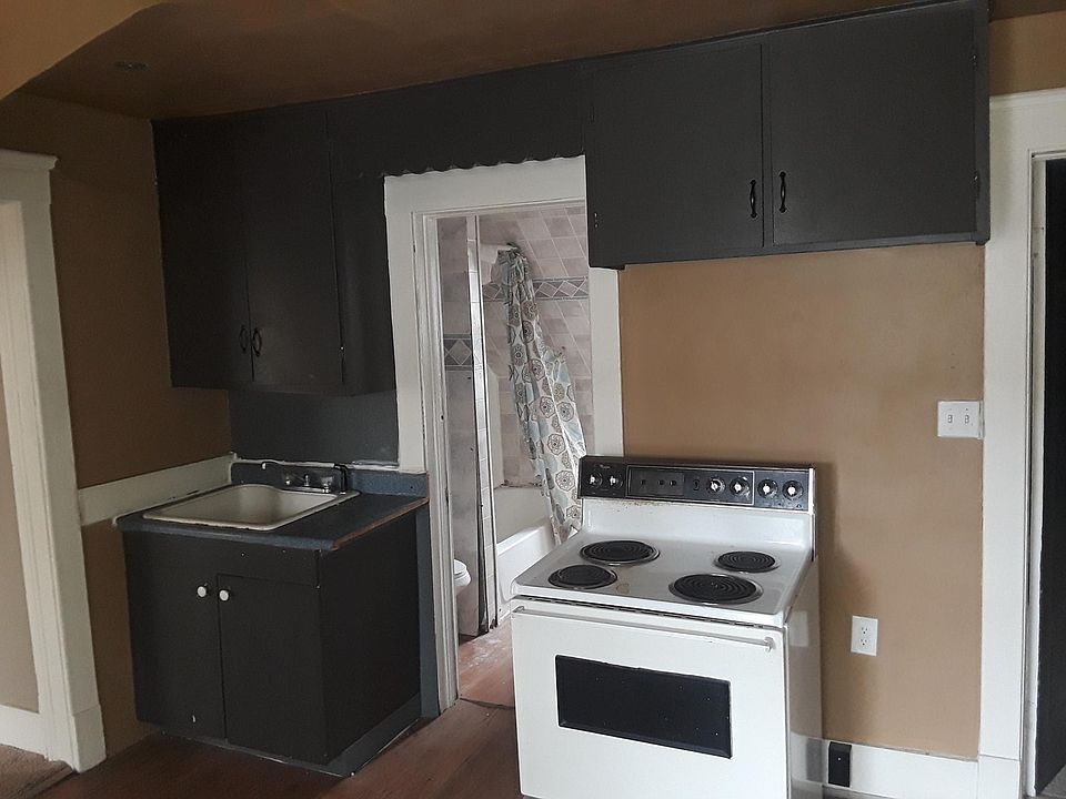 1st image of 3695 E 55th St #2